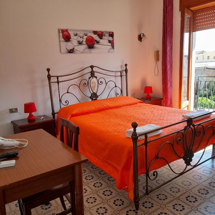 Hotel California Milazzo Exteriér fotografie